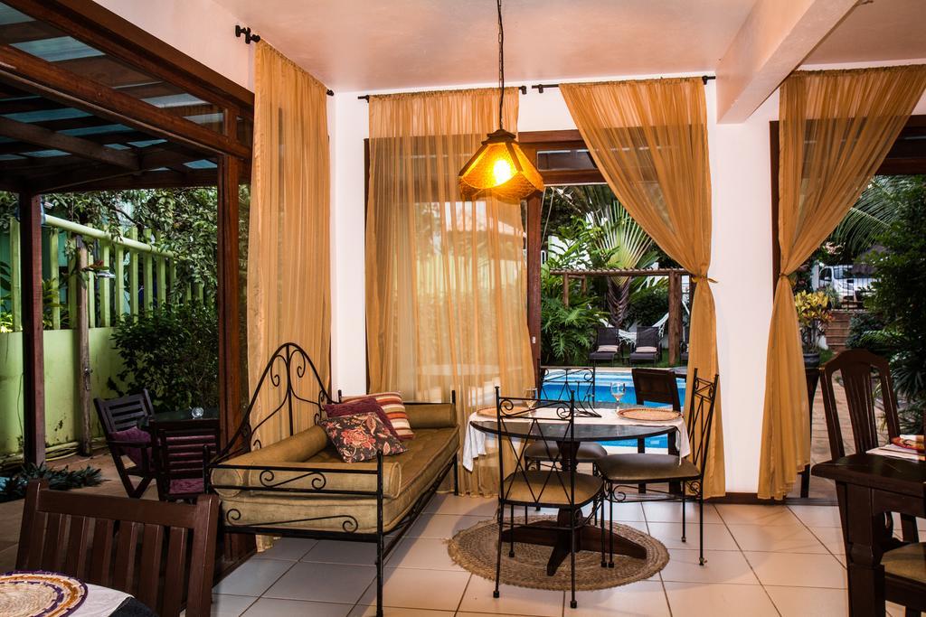 Porto Dos Casais Guest House Итакаре Экстерьер фото