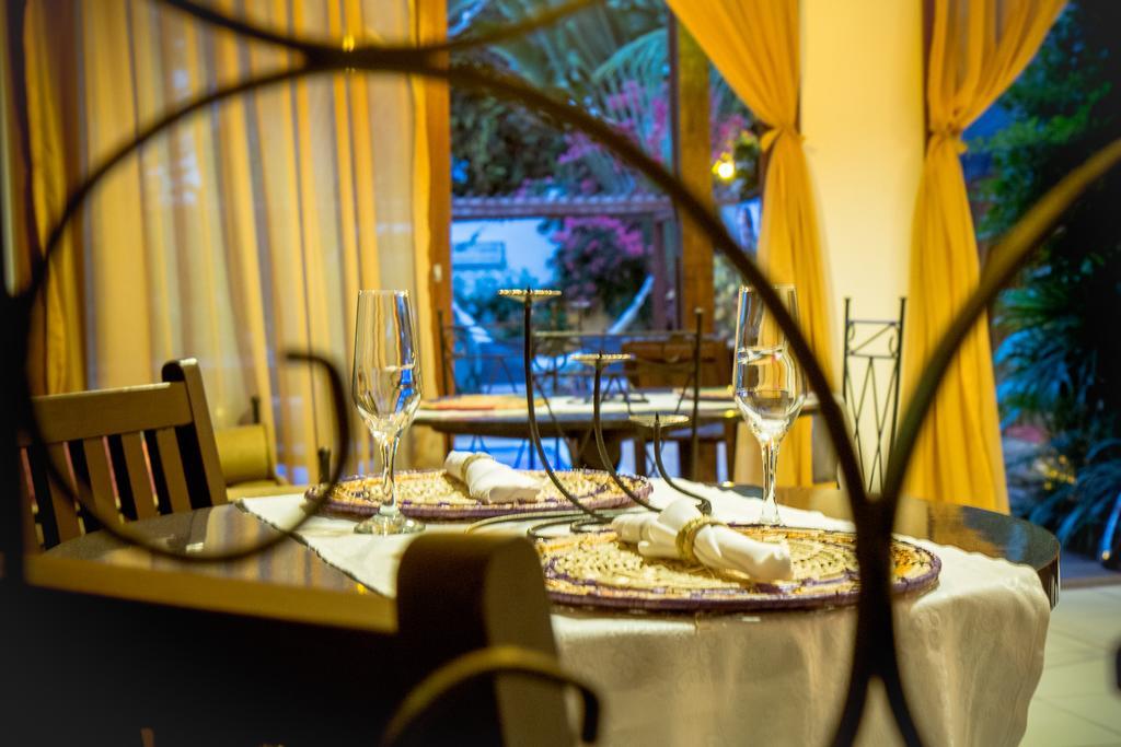 Porto Dos Casais Guest House Итакаре Экстерьер фото